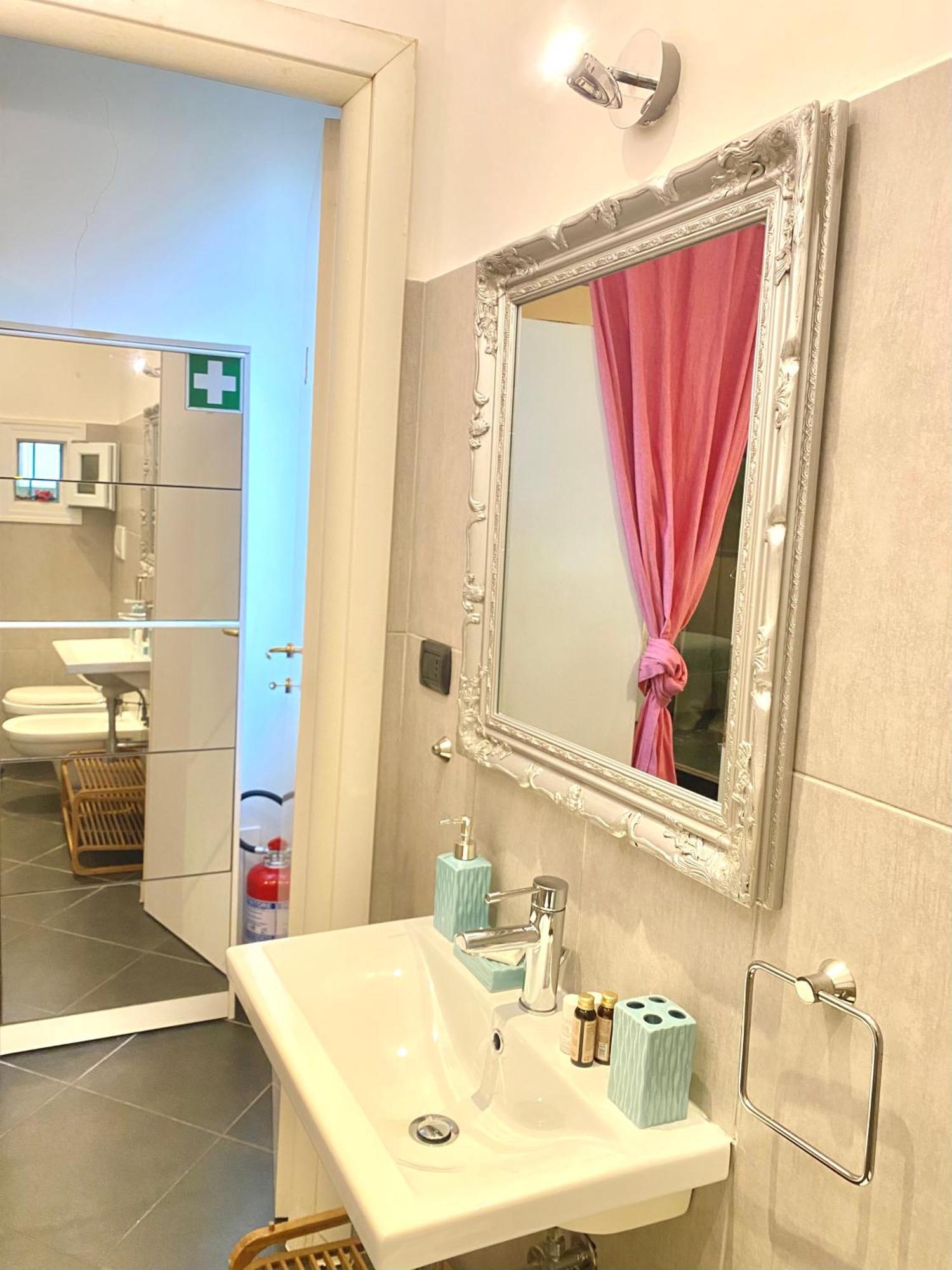 Boutique Vatican Suite ローマ エクステリア 写真